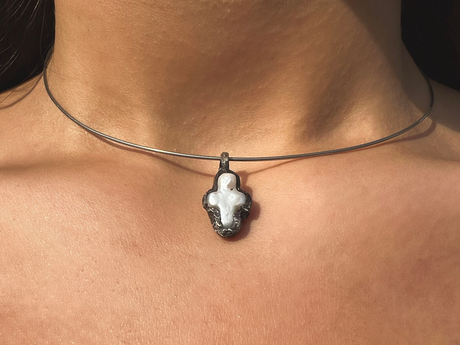 Organic Pearl Cross Pendant LevenExclusive