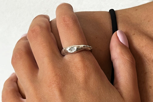 Small Quartz Ring LevenExclusive