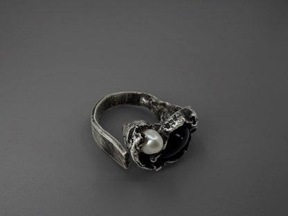 Garnet & Pearl Silver Ring