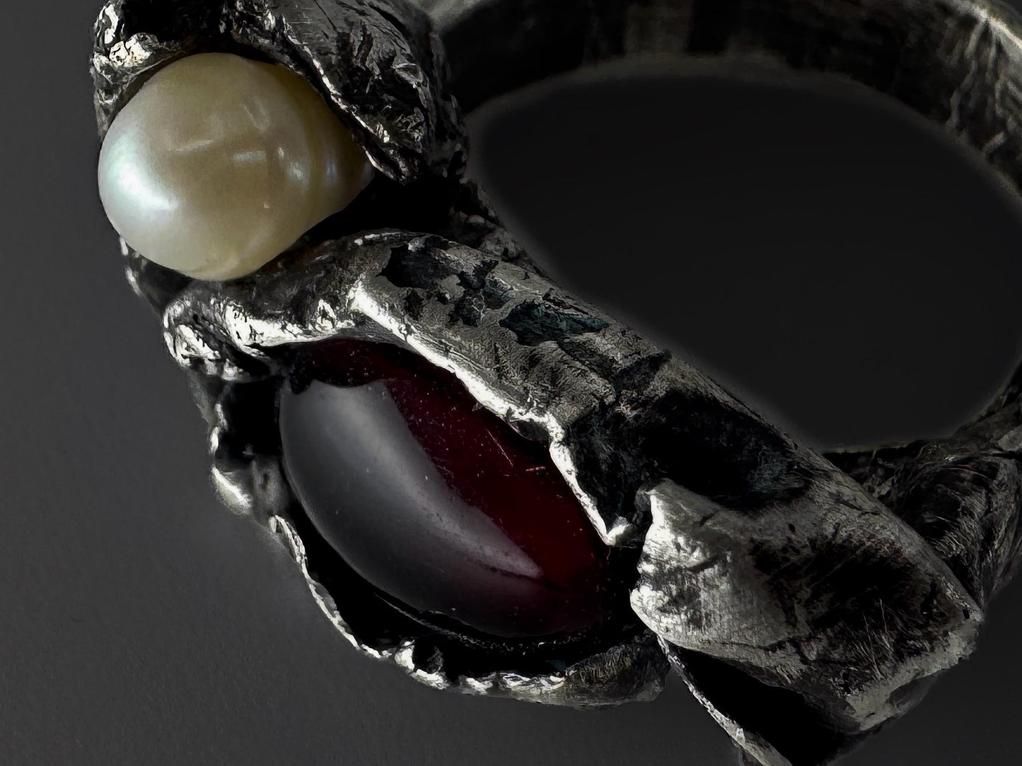 Garnet & Pearl Silver Ring